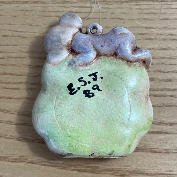 Vintage Ceramic Mouse Christmas Ornament Handmade Sleeping Baby Mouse 1989 4" - Picture 2 of 6